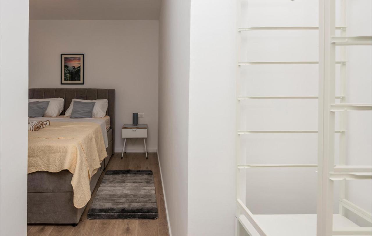 Holiday Home Villetta Belveder Baška Voda エクステリア 写真