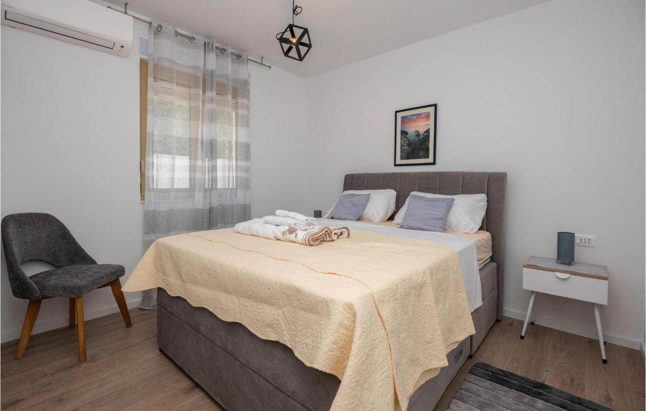 Holiday Home Villetta Belveder Baška Voda エクステリア 写真