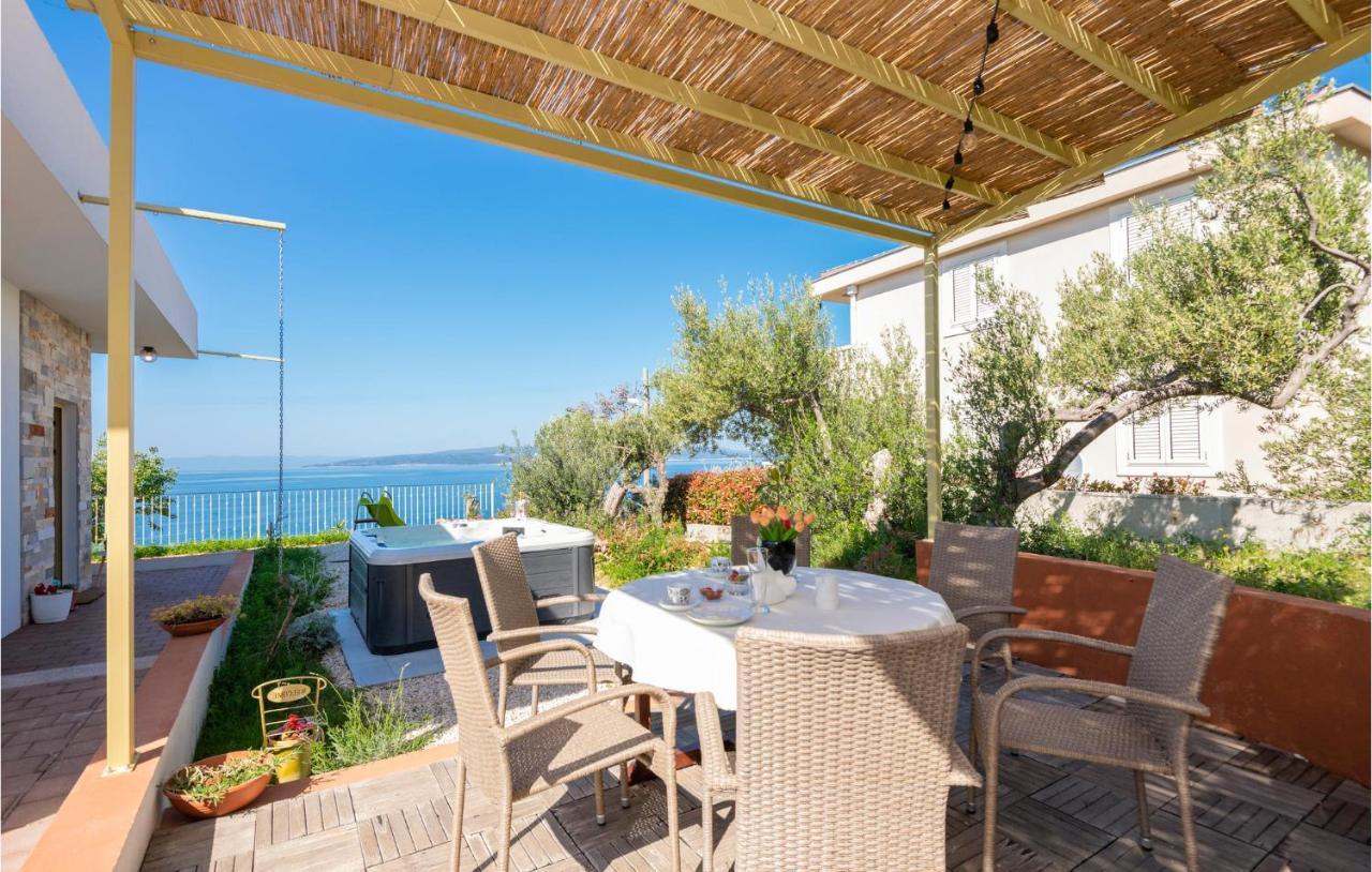 Holiday Home Villetta Belveder Baška Voda エクステリア 写真