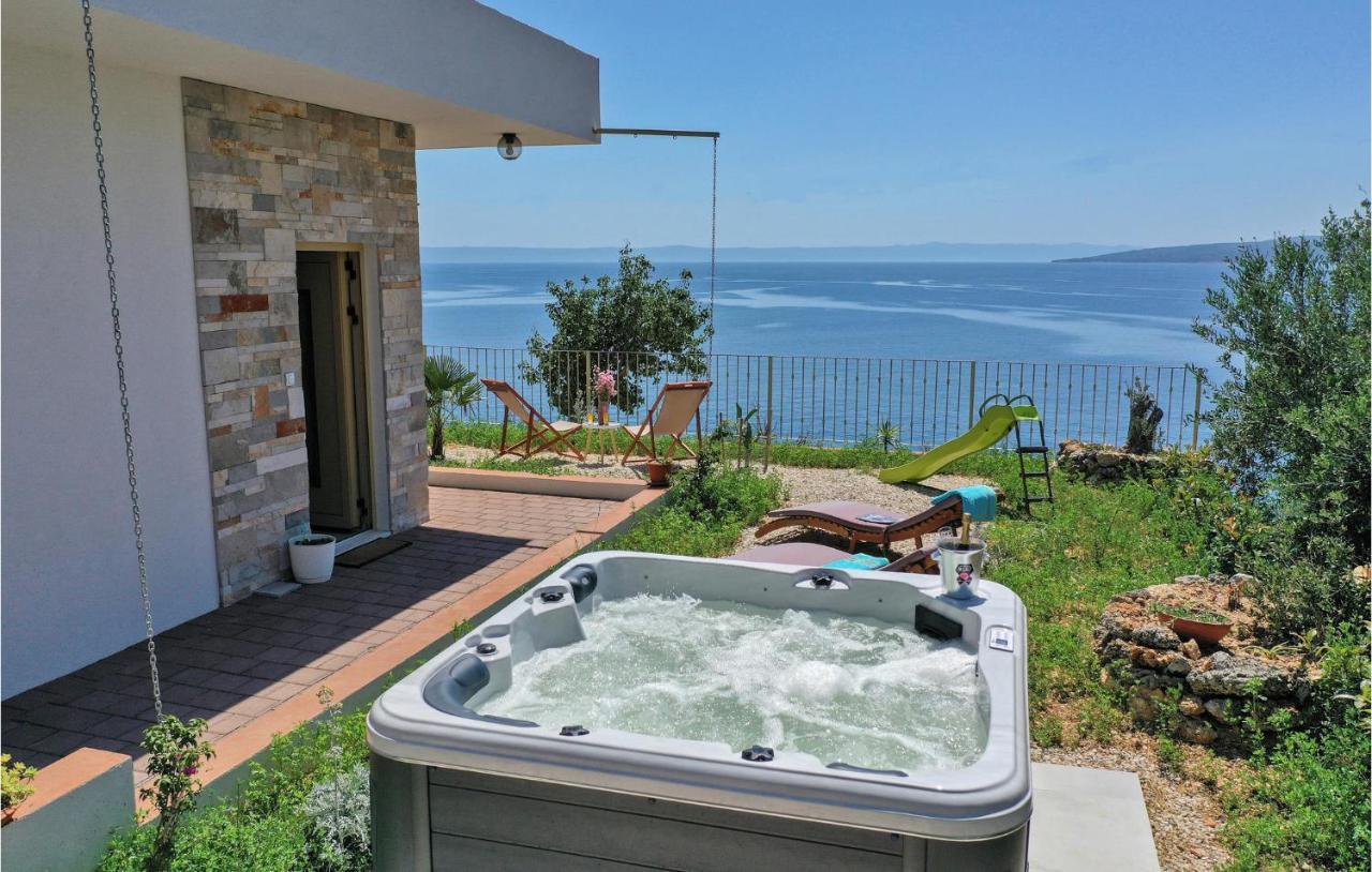 Holiday Home Villetta Belveder Baška Voda エクステリア 写真