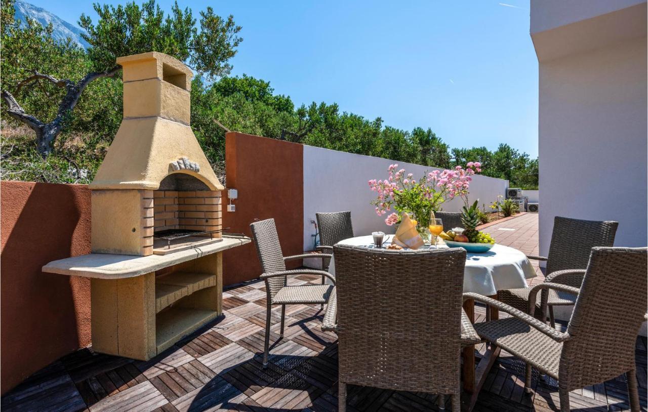 Holiday Home Villetta Belveder Baška Voda エクステリア 写真
